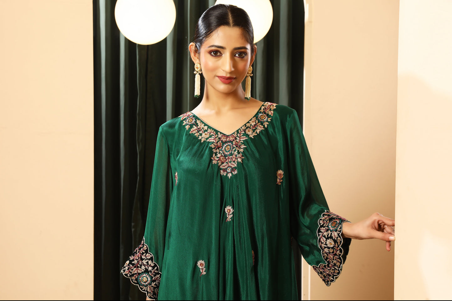 Asymmetrical Short Kurta Set – Emerald