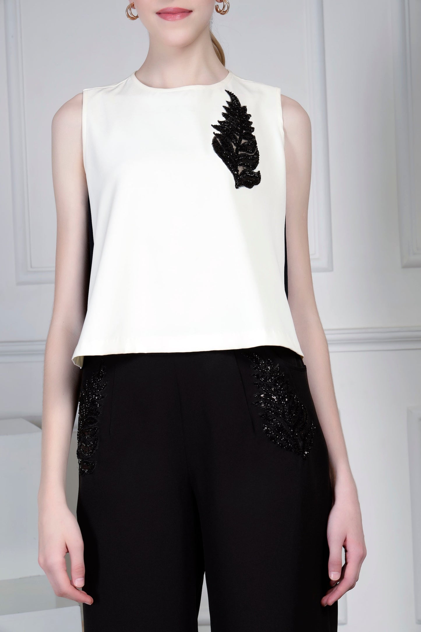 Top Set - Ivory/Black